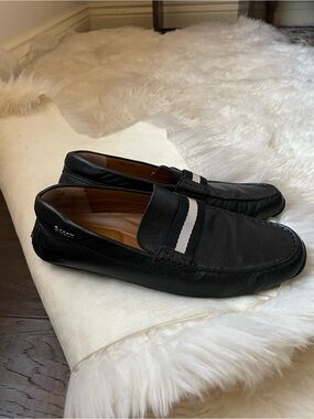 Authentic Bally black driving loafers